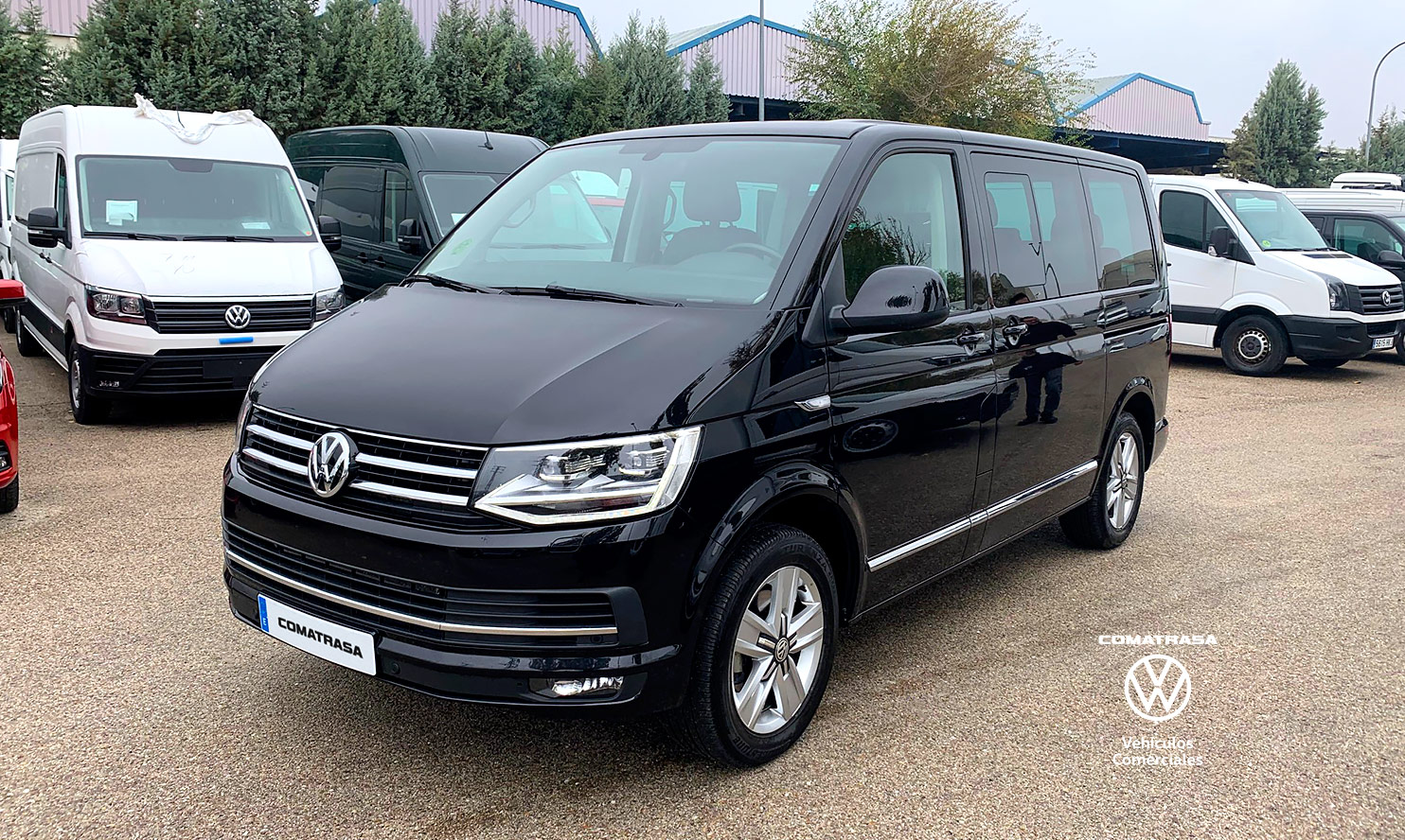 Volkswagen multivan сколько мест