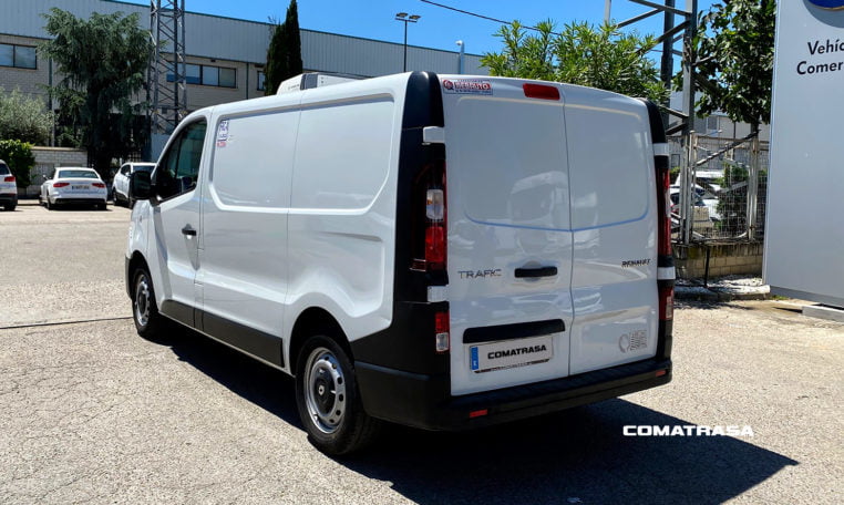 lateral izquierdo Renault Trafic Isotermo (equipo frió) 1.6 Dci 90 CV L1H1
