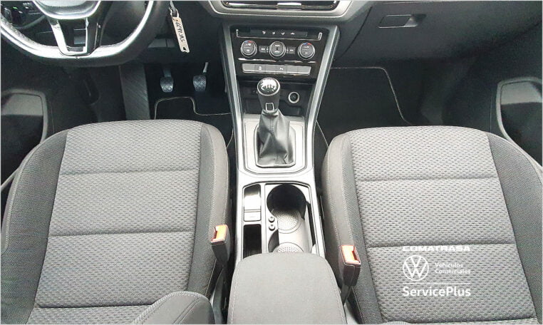 asientos delanteros Volkswagen Touran Advance 150 CV