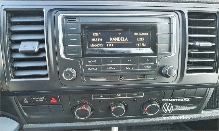 radio FM Volkswagen Transporter Kombi
