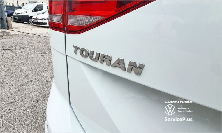 portón Volkswagen Touran Advance