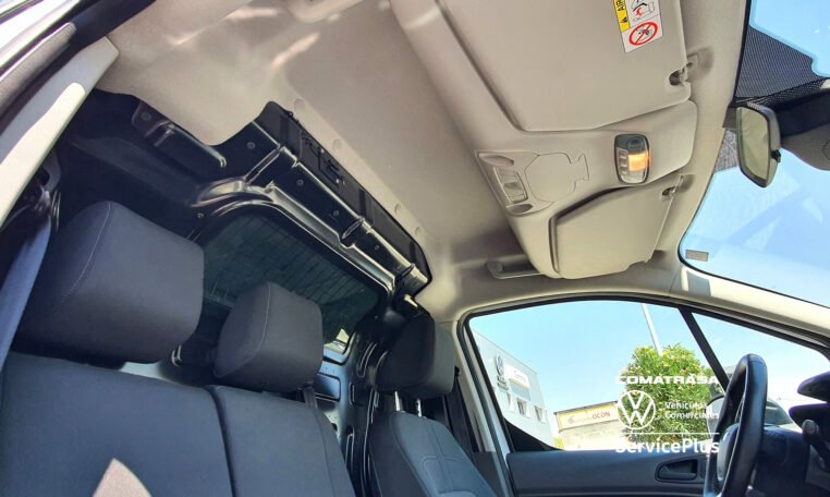 techo interior Ford Transit Connect