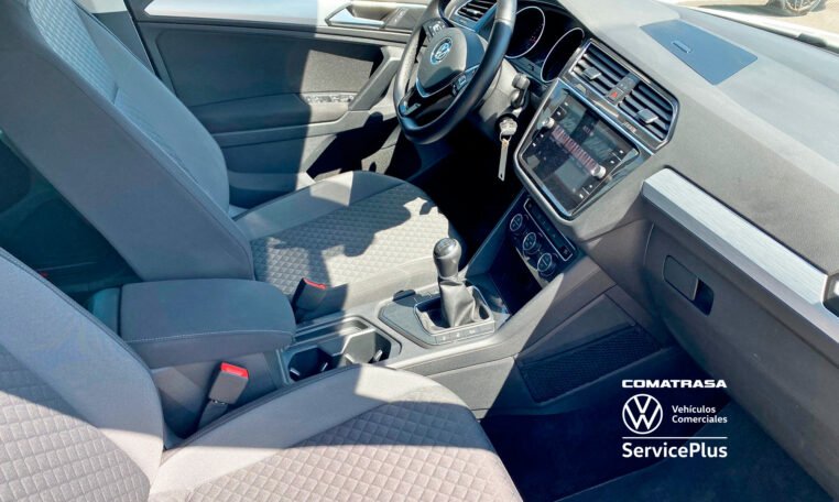 asientos delanteros Volkswagen Tiguan Advance