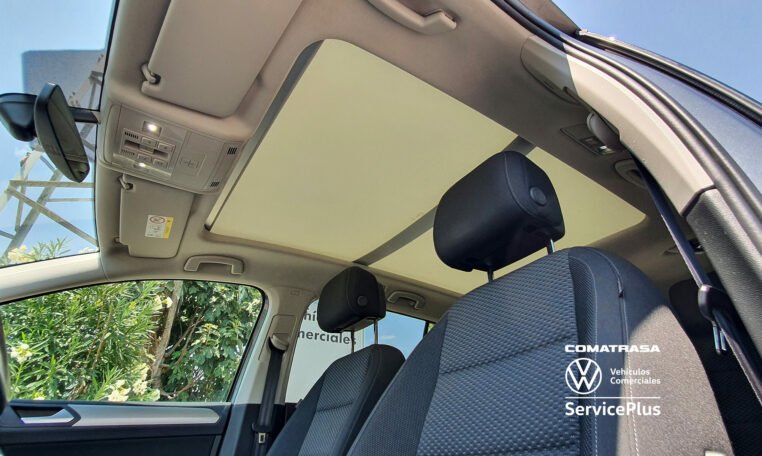 techo abierto Volkswagen Touran Advance 150 CV