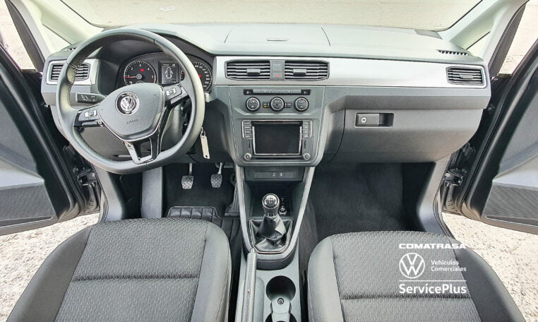 interior Volkswagen Caddy Maxi