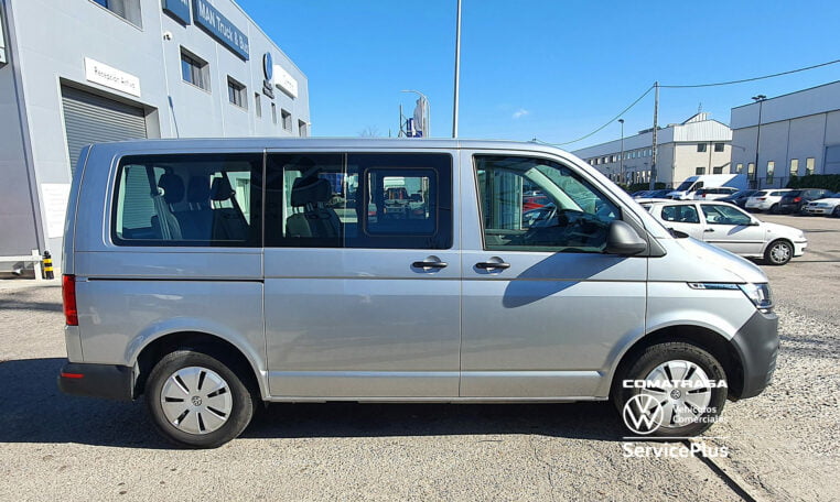 lateral Volkswagen Caravelle