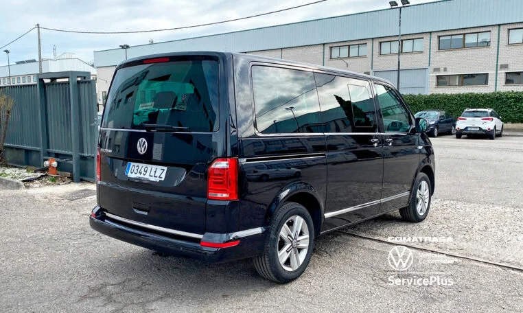 Volkswagen Multivan Premium DSG de segunda mano 2020