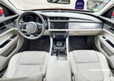 interior Jaguar XF Prestige