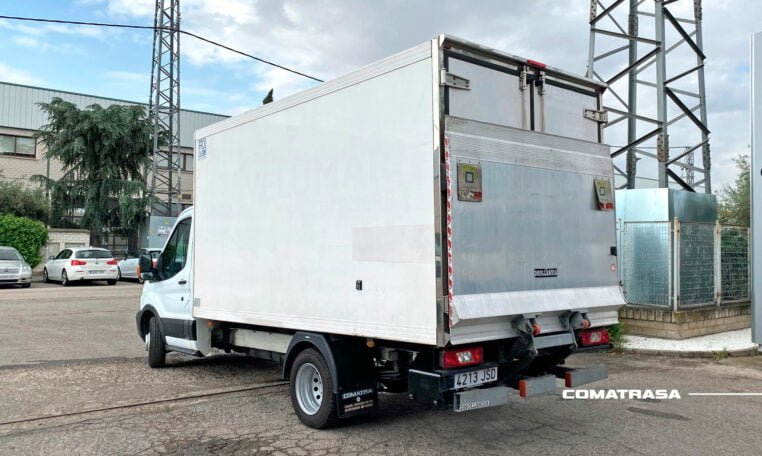Camión Ford Transit 350 isotermo