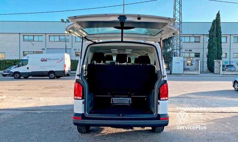 portón trasero Volkswagen Caravelle Origin DSG