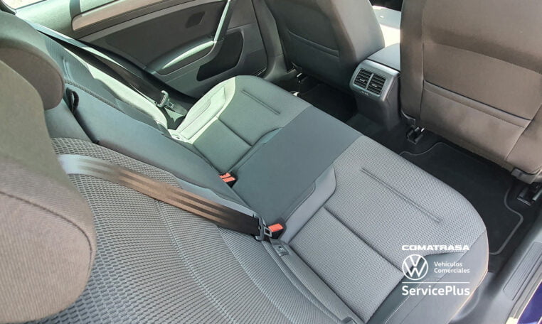 asientos traseros Volkswagen Golf Advance Variant DSG