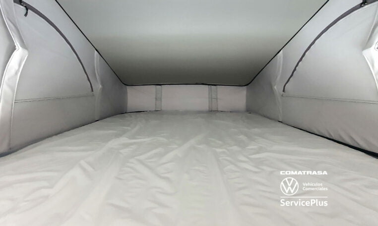 cama superior Volkswagen California Outdoor