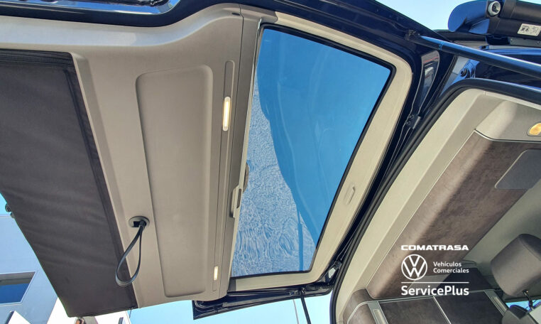 portón Volkswagen California Ocean