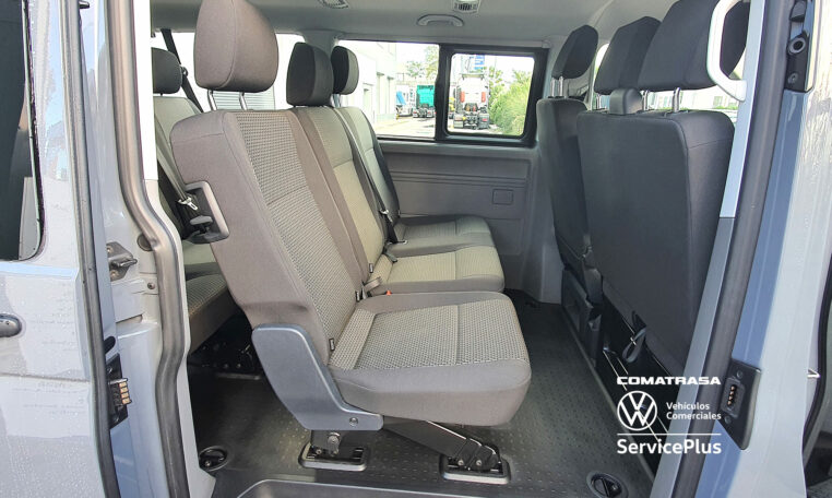 Volkswagen Caravelle DSG 9 asientos