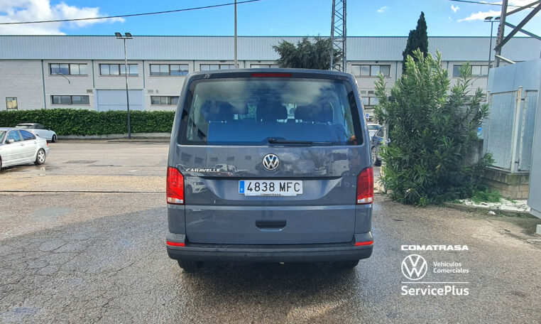 portón Volkswagen Caravelle DSG