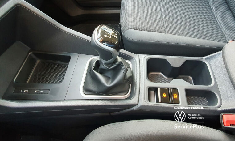 Volkswagen Caddy cambio manual 102 CV