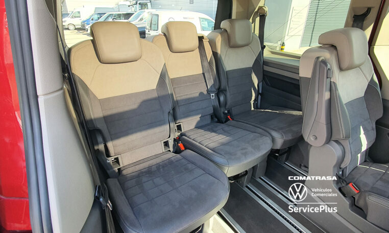 tercera fila de asientos Volkswagen Multivan Life DSG
