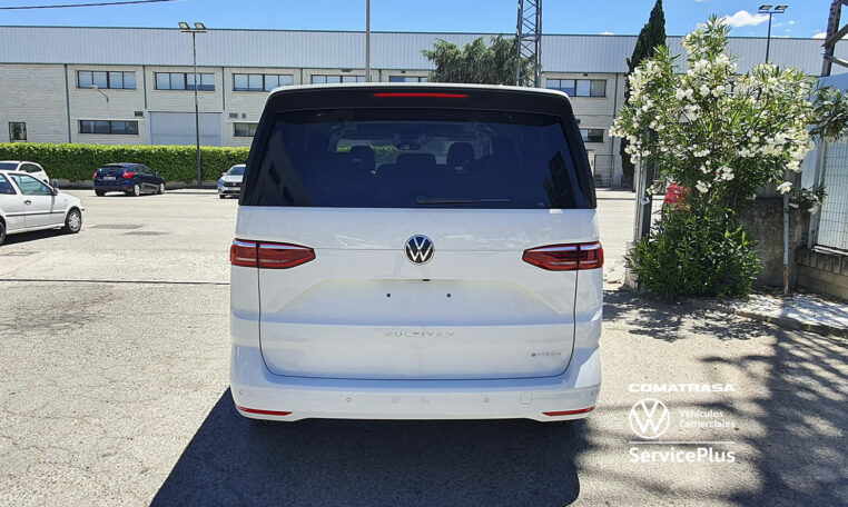 portón Volkswagen Multivan Life