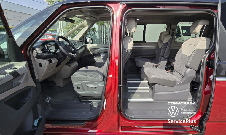 lateral izquierdo Volkswagen Multivan Life 2.0 TDi 150 CV DSG