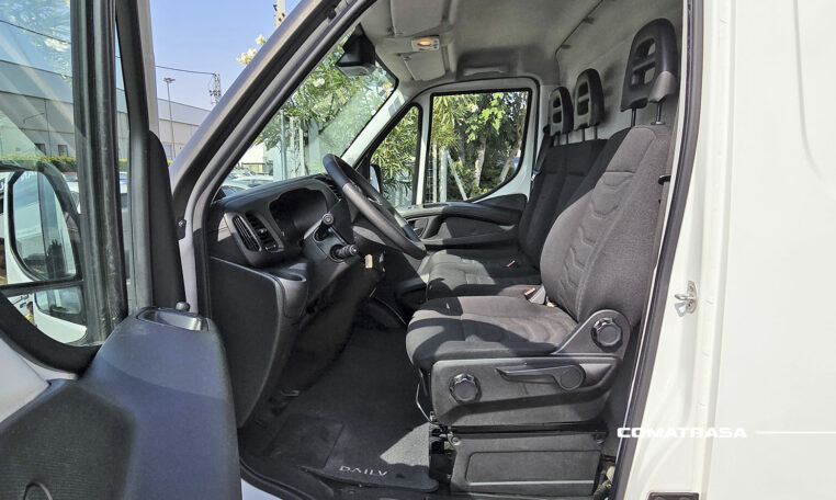 asiento conductor Iveco Daily 35S15 L5H4