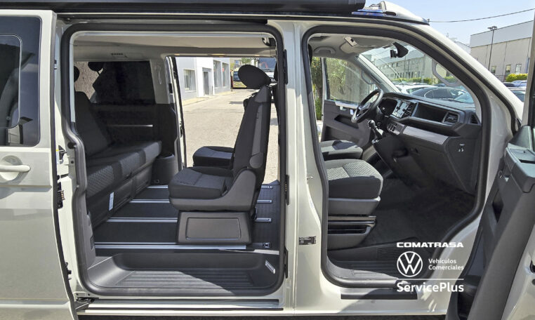 lateral derecho Volkswagen California Outdoor Tour