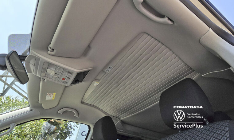 acceso cama Volkswagen California Outdoor Tour