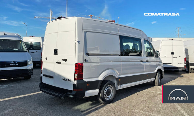 MAN TGE 3.140 4X2F SB Kombi 7 plazas 140 CV