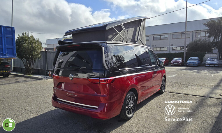 Volkswagen California Ocean 150 CV TDi DSG BL 4 pza.