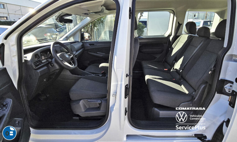 lateral izquierdo Volkswagen Caddy Origin 1.5 TSi 116 CV DSG Híbrido