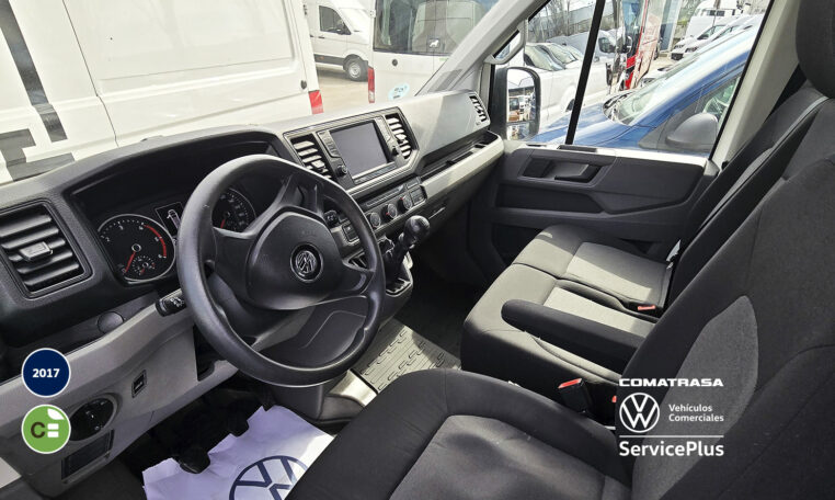 interior cabina Volkswagen Crafter 35 L3H3