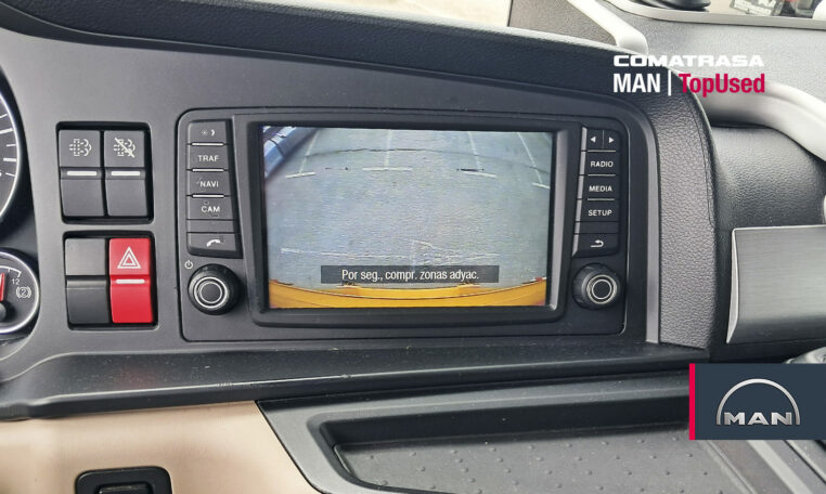asistente parking MAN TGS 26.360