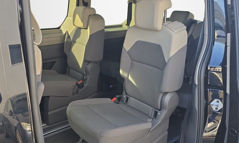 segunda fila de asientos