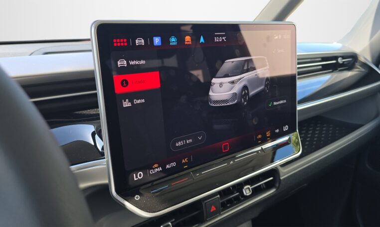 pantalla central Volkswagen ID. Buzz Pro 286 CV