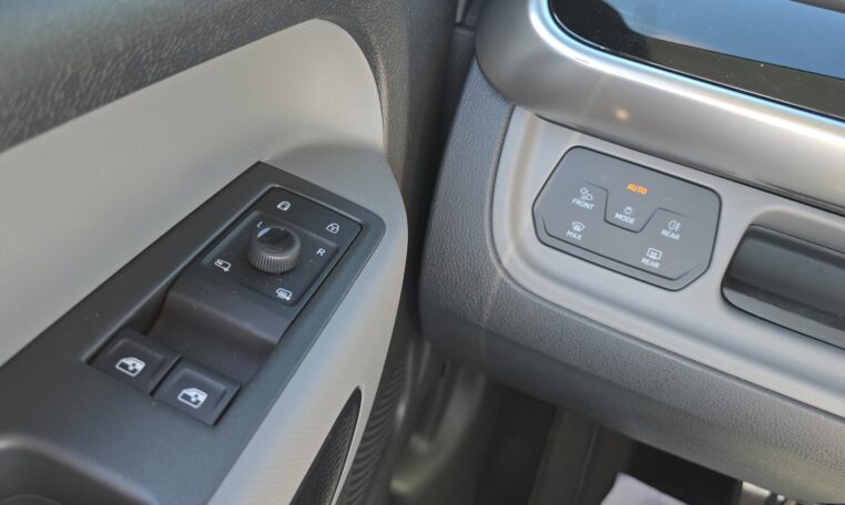 luces automáticas Volkswagen ID. Buzz Pro 286 CV