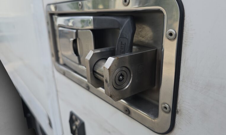cerraduras de seguridad MAN TGE 3.140 Carrozado con Trampilla Dhollandia