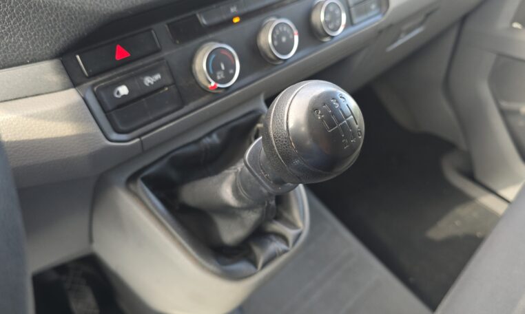cambio manual MAN TGE 3.140 L3H3