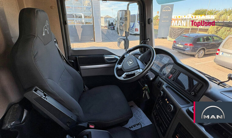 puesto conductor MAN TGM 18.290 4X2 BL Tauliner