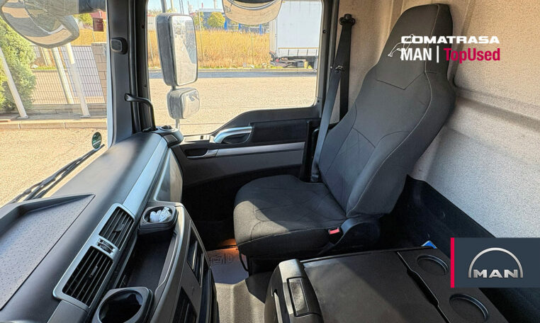 cabina corta MAN TGM 18.290 4X2 BL Tauliner