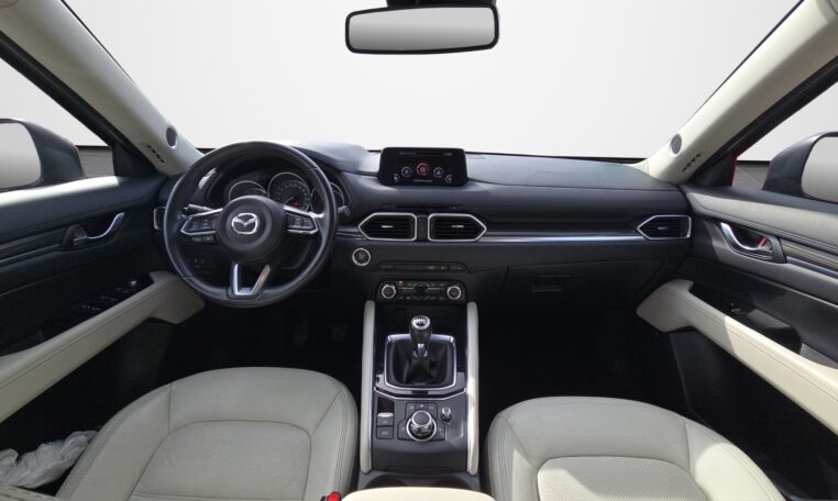 salpicadero Mazda CX-5 Zenith