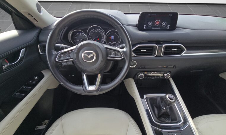 volante Mazda CX-5 Zenith