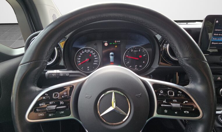 volante Mercedes-Benz Clase T 180