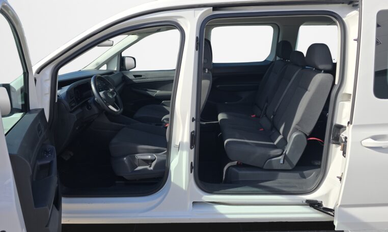 lateral izquierdo Volkswagen Caddy Maxi Origin 1.5 TSI 116 CV DSG