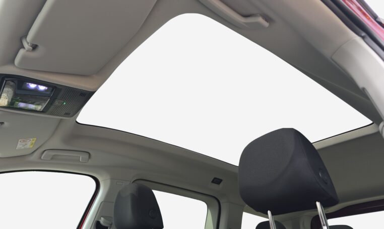 techo panorámico Volkswagen Caddy Outdoor 1.5 TSi 116 CV DSG (PHEV)
